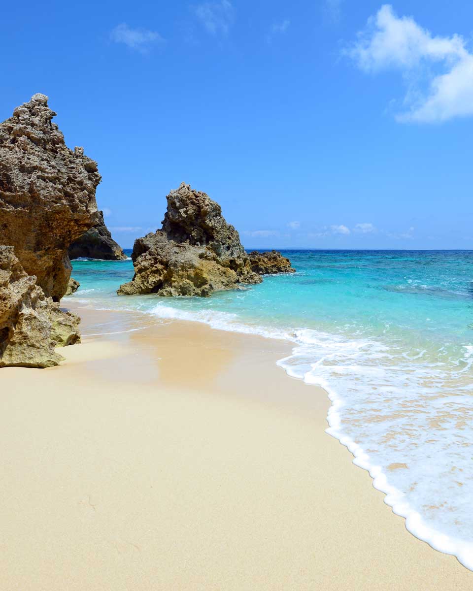 Picture of a beautiful beach in Okinawa