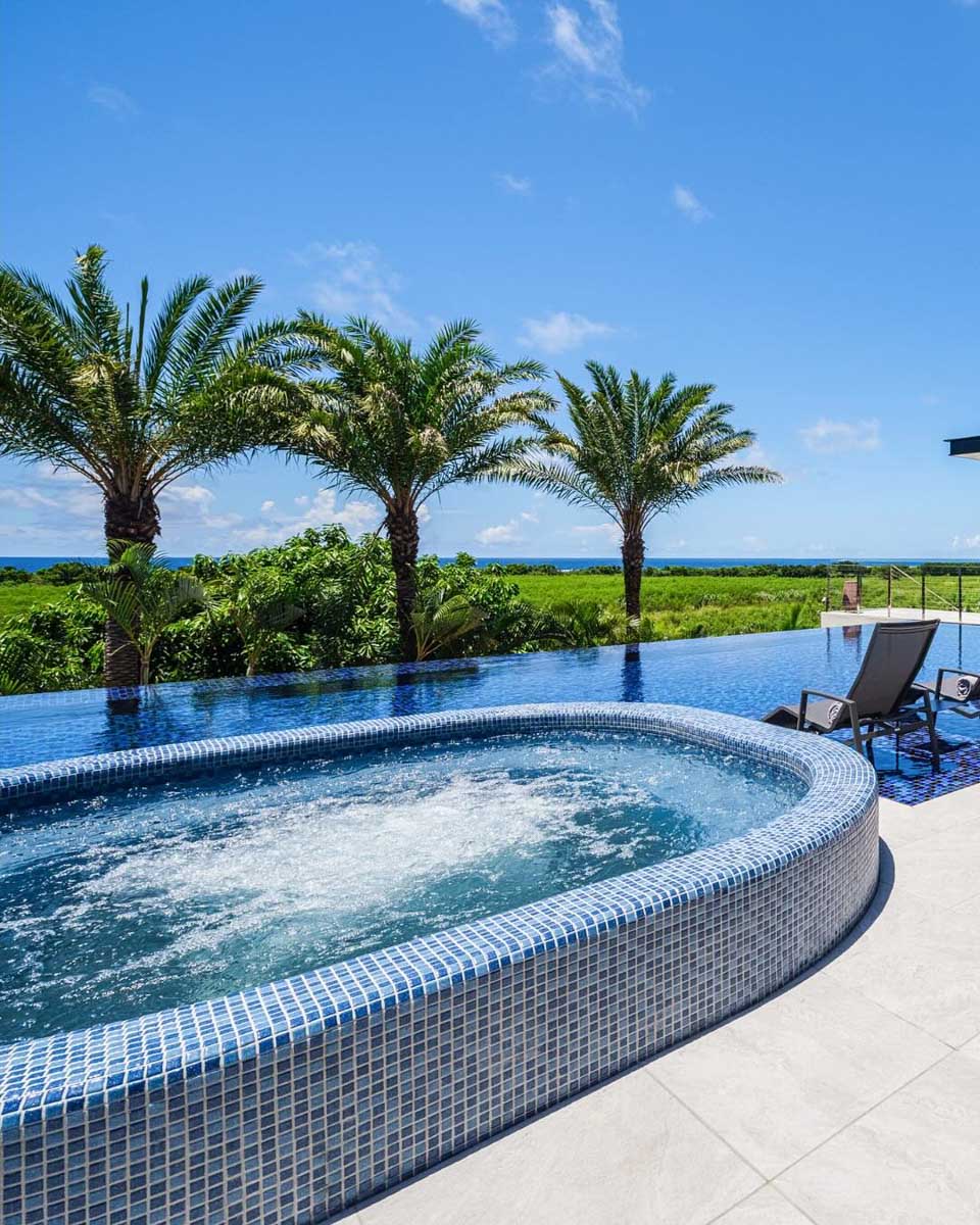 The outdoor pool at seven x seven ISHIGAKI Okinawa