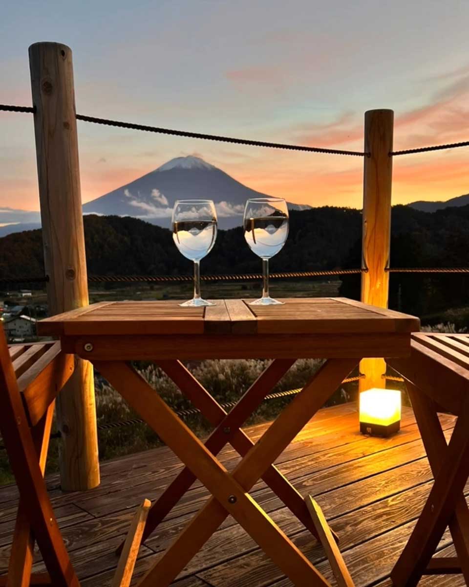 Granfarm Fujikawaguchiko in Lake Kawaguchi Japan (1)