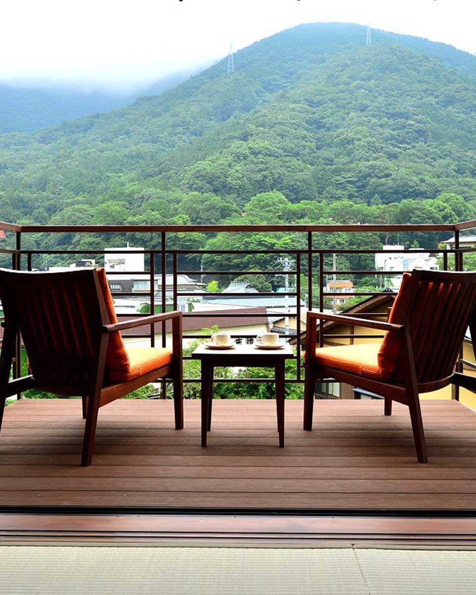 Hakone Onsen Ryokan Yaeikan in Hakone Japan (1)