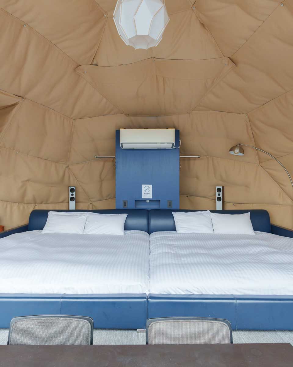 Mount Fuji Panorama Glamping in Lake Kawaguchi Japan (2)