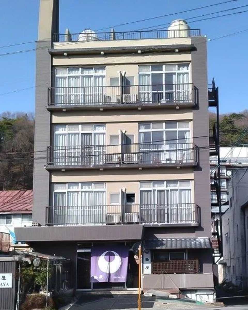 The outside of Shimaya Ryokan in Nagano copy