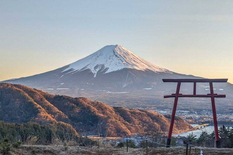 The view of the Kawaguchi Asama Shrine at sunset in Japan (1)