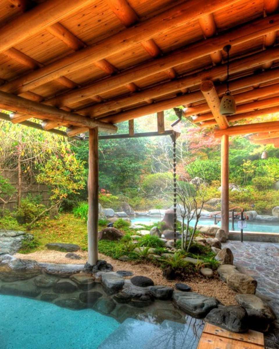 Yoshiike Ryokan in Hakone Japan (2)