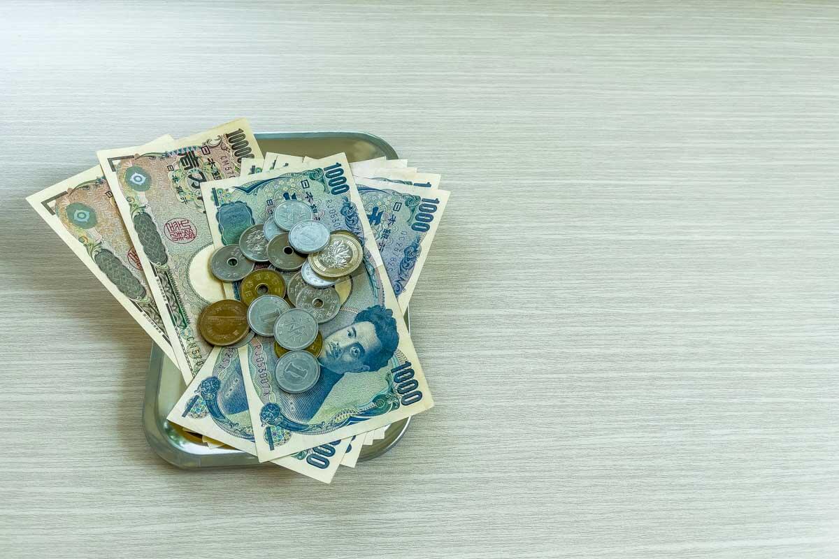 Yen banknotes and coins in Japan