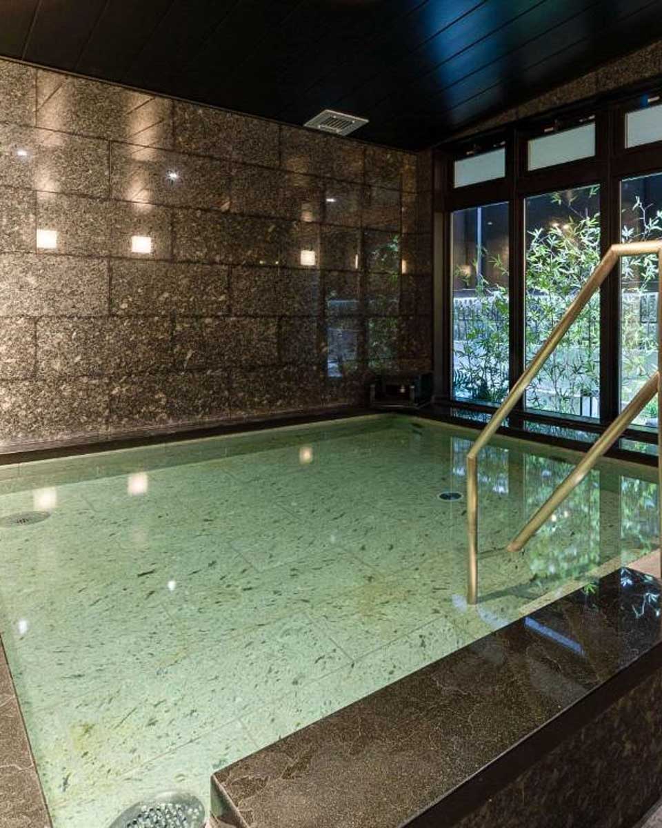 Comfort Inn Kyoto Shijokarasuma in Kyoto Japan 1