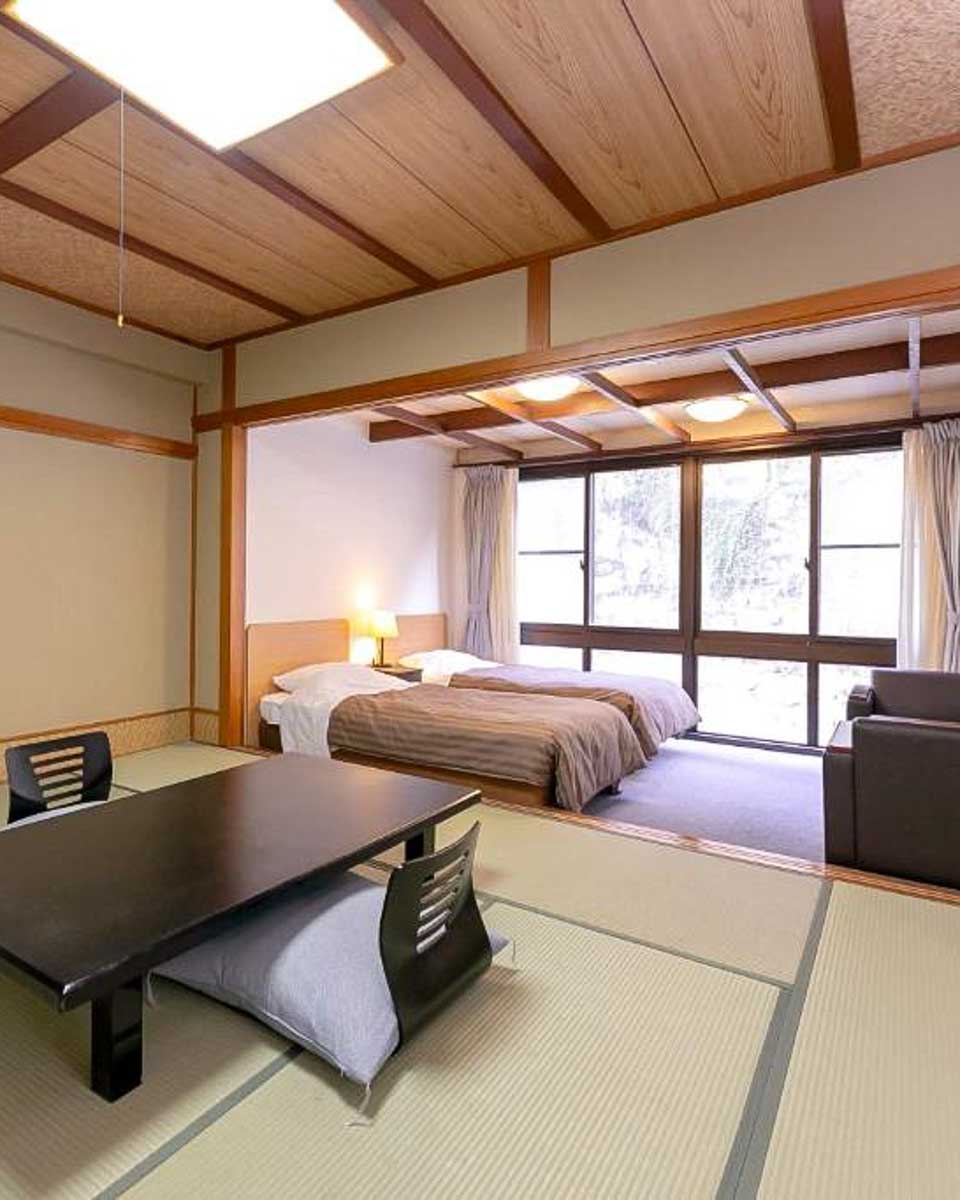 Ichiryukaku Honkan in Nikko Japan 1