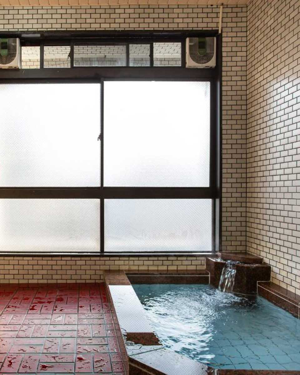 Kaneyoshi Ryokan in Osaka Japan