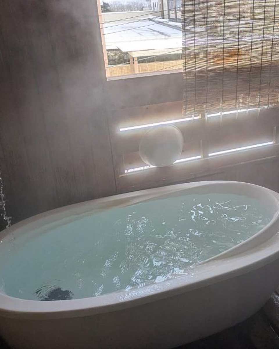 Kusatsu Onsen Eidaya in Kusatsu Onsen Japan