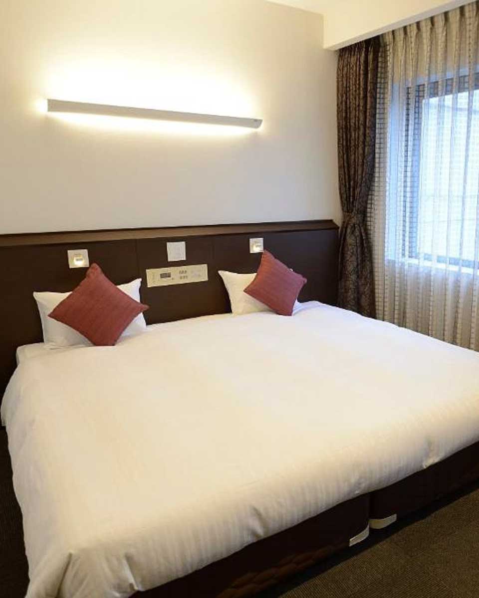 Midosuji Hotel in Osaka Japan