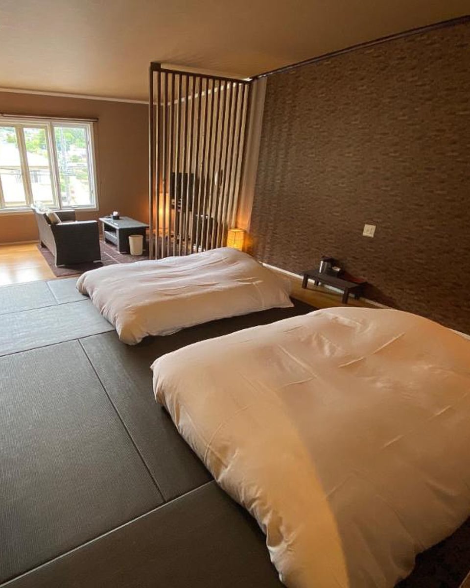 Auberge Mermaid in Lake Kawaguchi near Mt Fuji Japan