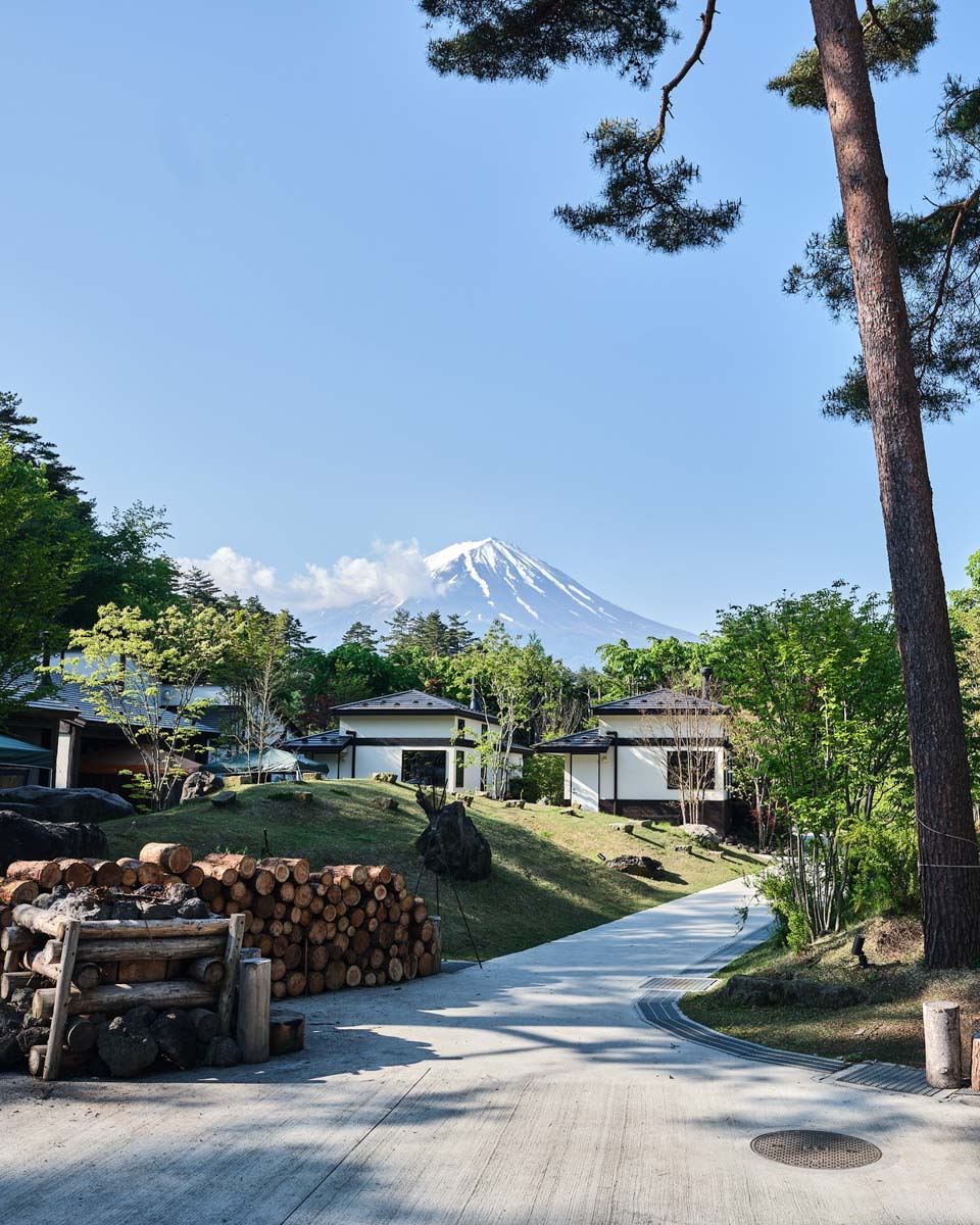 Glamping Villa Hanz Kawaguchiko in Japan 1