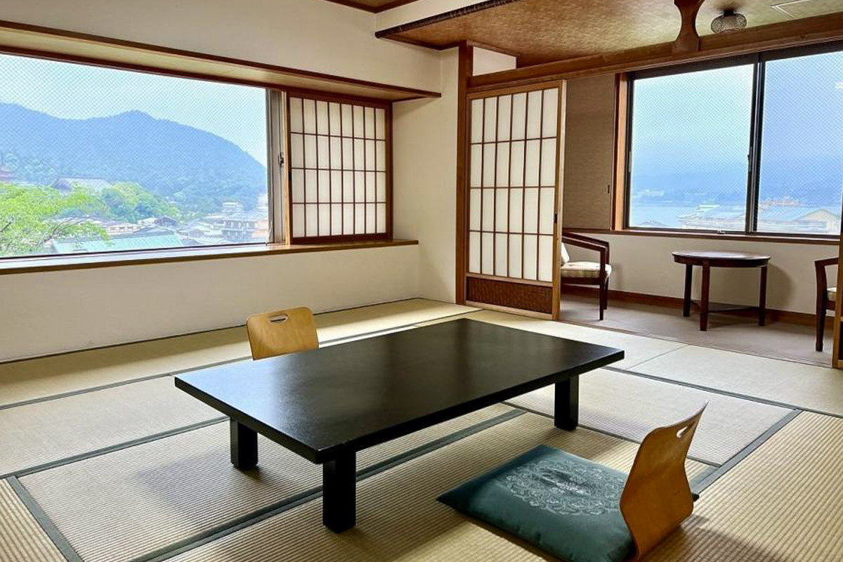 Miyajima Hotel Makoto in Miyajima Japan