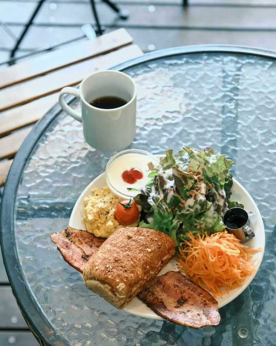 Malibu Coffee in Nagoya, Japan (1)
